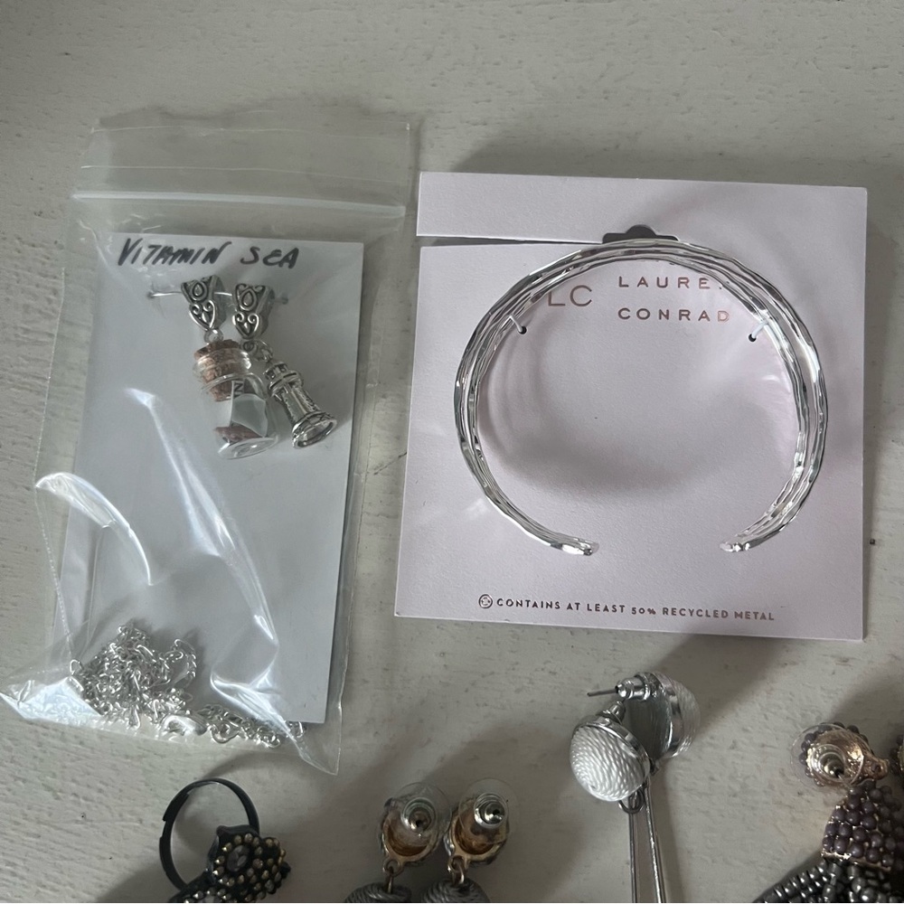 Jewelry Bundle - Picture 3 of 8